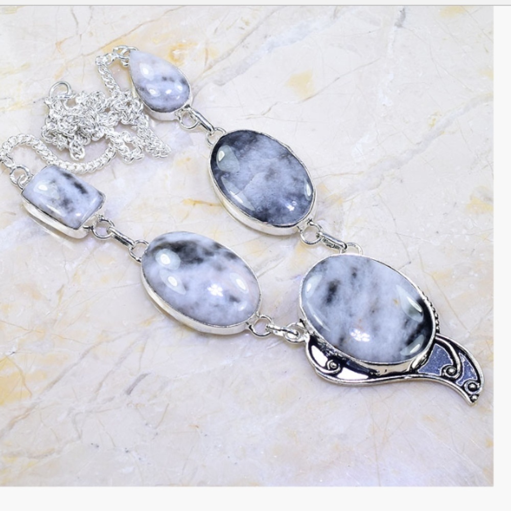 New Handcrafted pinolith jasper  necklace